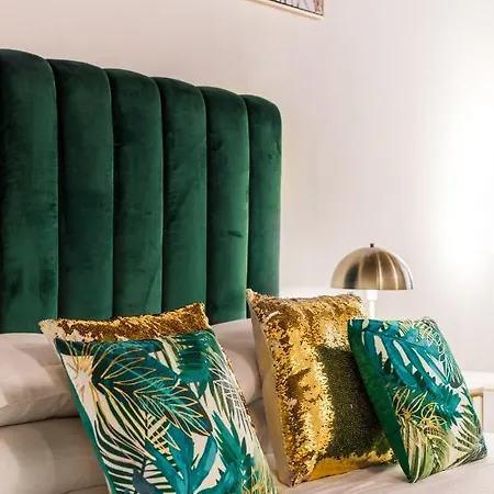 Guest house Bernini Collection *